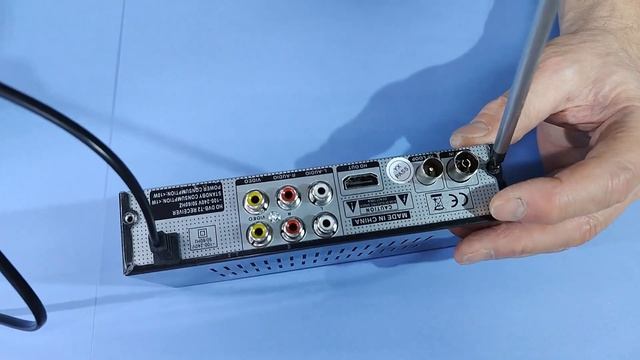 Не включается ТВ приставка. Простое решение