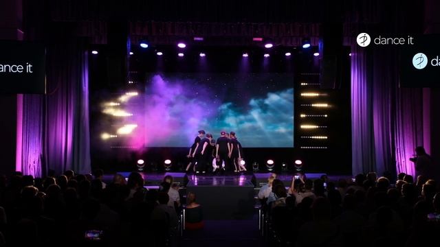 Модерн 9-12 лет (1-й номер) / Отчётный концерт // Июнь 2024 смотреть онлайн