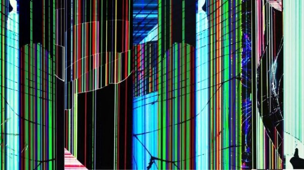 Смешной пранк с разбитым экраном телевизора 2025 года | ?