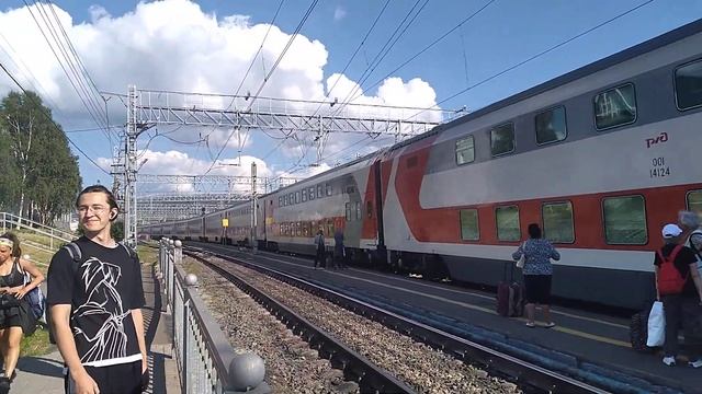 10.08 В 15:00 на станции Кандалакша поезд номер 11 Мурманск--