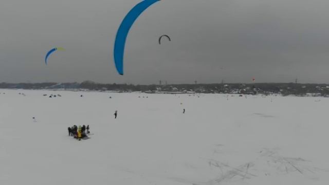 Турнир по сноукайтингу