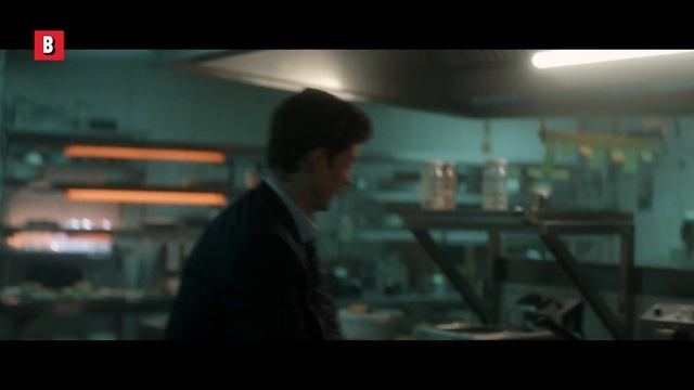 Предохранитель все еще включен | Сцена с горящим масло смотреть онлайн