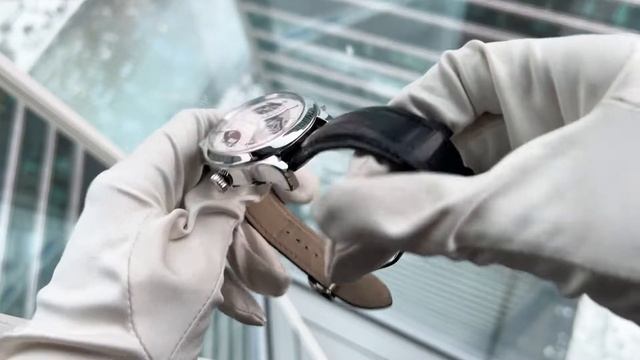 Часы Jaeger-LeCoultre Master Minute Repeater 151.6.67.S смотреть онлайн