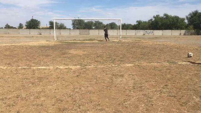 ВРАТАРЬ ЗВЕРЬ, сделал сейв всей жизни!