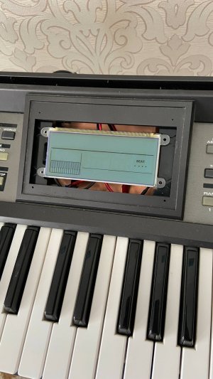 ремонт дисплея Roland E-09