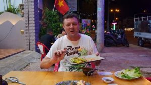 Обзор Nuong Lau Yaki. Ресторан, который экономит угли!