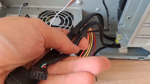 Обзор корпуса InWin CE052S черный смотреть онлайн