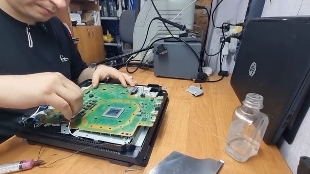 Обслуживание Sony PlayStation 4 pro смотреть онлайн