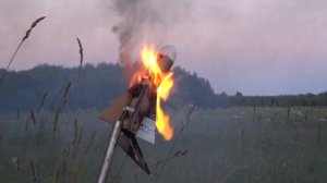 Запуск сверхмощной ракеты из селитры