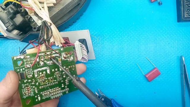 Ремонт стабилизатора напряжение luxeon AVR-500D смотреть онлайн