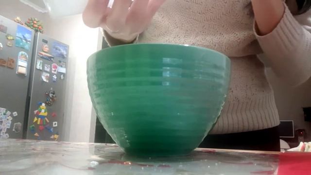 ВЛОГ День Влюблённых. Приготовила десерт Виолетте.