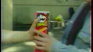 Реклама чипсов "Pringles" (1999 год)