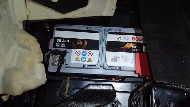 Mercedes GLE 43 2018р заміна акб смотреть онлайн