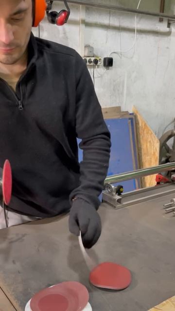 Приспособа в действие. Обработка нержавейки.Одесса #п?