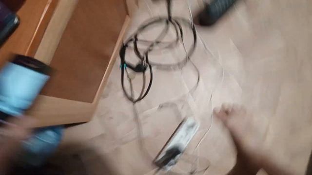 Всё звуки старых телефонов(сорян, только такие нашёл)