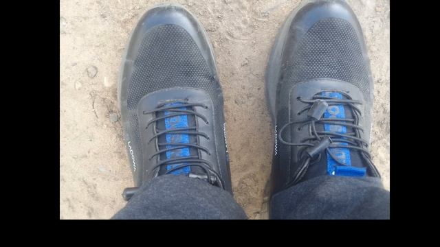 У моих кроссовок порвало пок смотреть онлайн