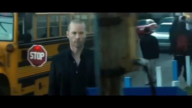 Голодный кролик атакует смотреть онлайн