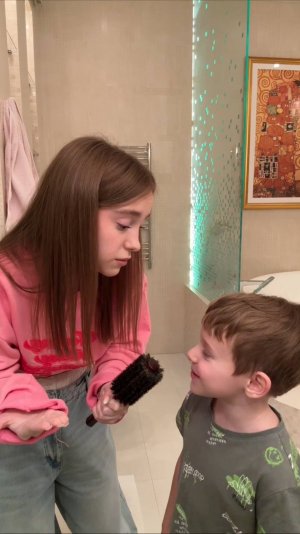 популярный брат 😎