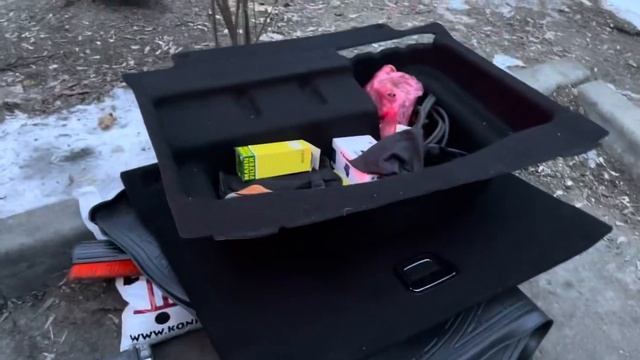 Меняю аккумулятор на мерседес w222 не смотря на то, что о смотреть онлайн