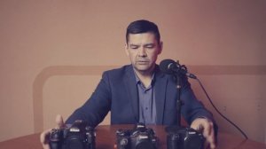 Nikon Z6 vs Canon R8. Что лучше купить в 2025 году?