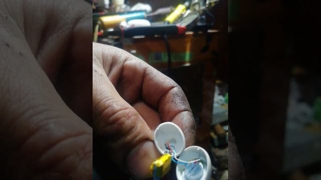 как отключить сенсор на наушниках смотреть онлайн