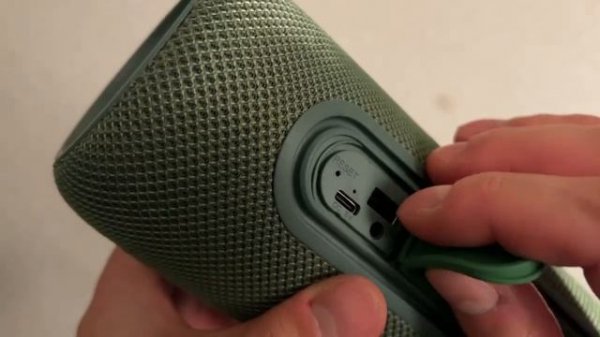 Внешний вид и комплектация Soundmax SM-PS5026B