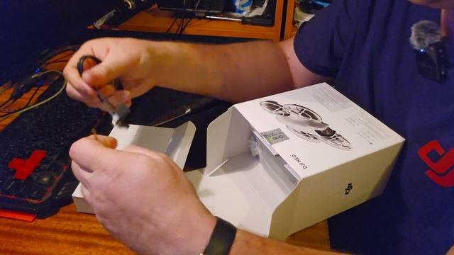 DJI Neo - распаковка нового дрона