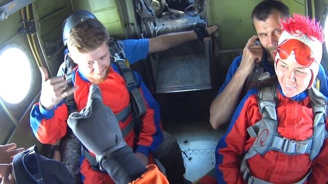 Прыжок с парашютом 3000 м. Коротыч г. Харьков 11.07.2021 смотреть онлайн