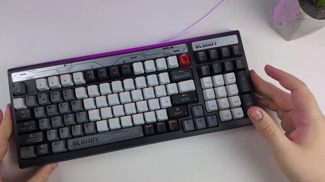 Огляд ігрової механічної клавіатури A4Tech Bloody B950 | Перев смотреть онлайн