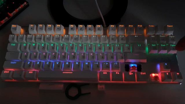 механічна клавіатура Metoo Zero 87  ЧЕРВОНІ звук