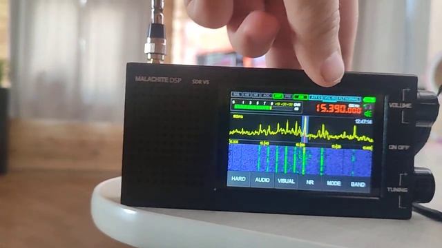 Китайский Malachite DSP sdr v5 vs Tecsun PL330 приём SW, FM смотреть онлайн