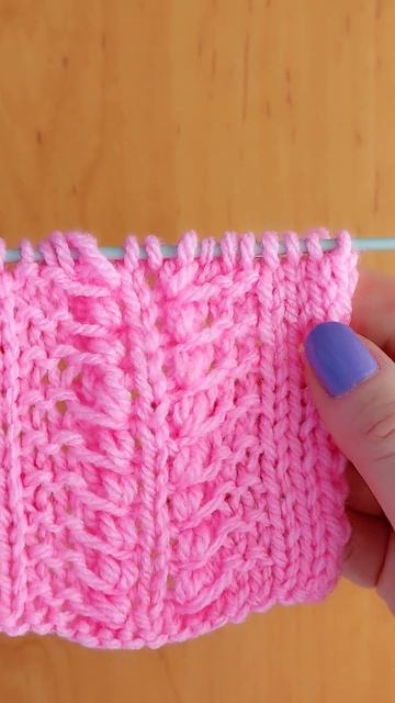 Объёмный узор спицами для жилета, свитера. смотреть онлайн