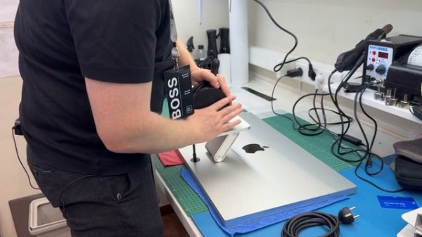 APPLE STUDIO DISPLAY: ЗАМЕНА КАБЕЛЯ ПИТАНИЯ НА КАБЕЛЬ С РОССИЙС?