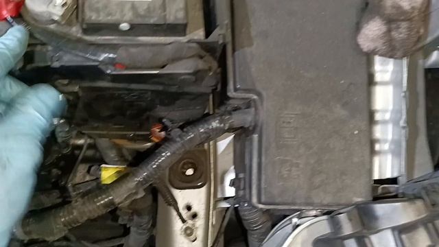 Форд Куга 2018 замена аккумулятора смотреть онлайн