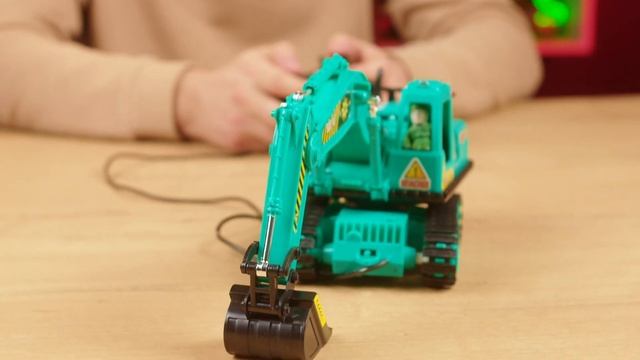 Экскаватор на дистанционном управлении «Строитель» смотреть онлайн