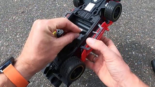 Обзор на радиоуправляемую машину HIPER Force