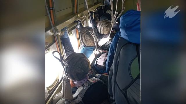 Прыжки с парашютом 28.02.2022 смотреть онлайн