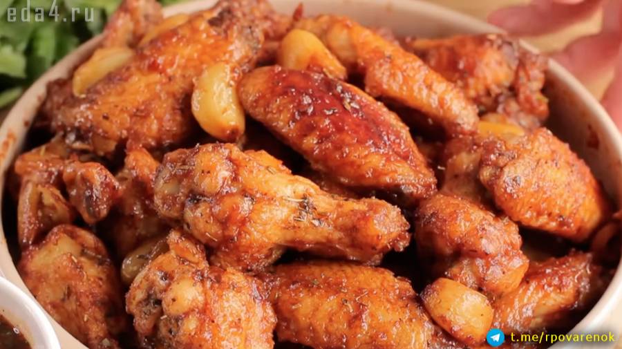 Ароматные ЧЕСНОЧНЫЕ КУРИНЫЕ КРЫЛЫШКИ. Курица в чесночном масле. Мммм! смотреть онлайн