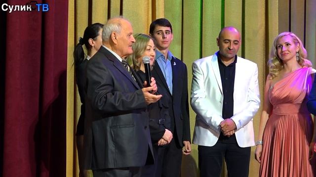 Две звезды в Красном Сулине смотреть онлайн