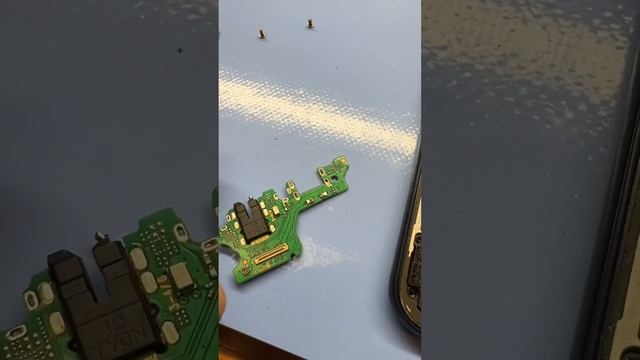 Хумавэй Р40 Lite E, как включить невключаемое 😂