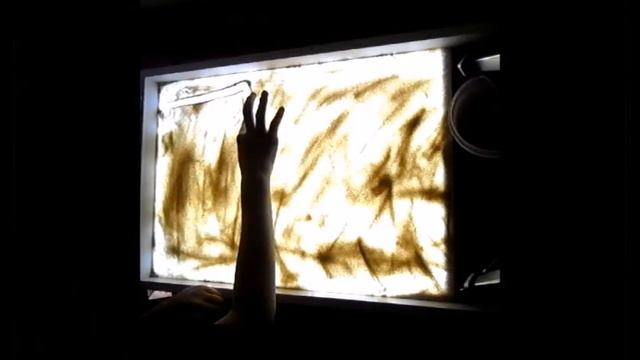 Умные зверюшки в библиотеке