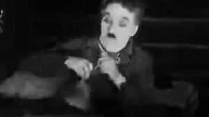 Танец булочек-Чарли Чаплин