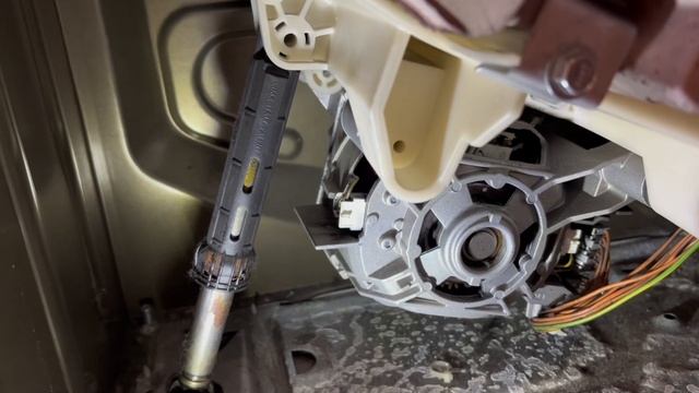 Стиралка Bosch Maxx 5 | Ошибка F21 Решено смотреть онлайн