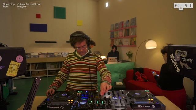 Муся Короткова & Марк Есин @ KURS radio 12.02.25 смотреть онлайн