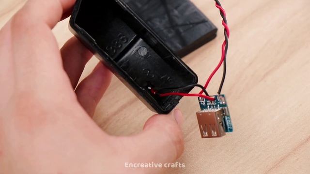 Невероятная жизнь старого зарядного устройства, кото? смотреть онлайн