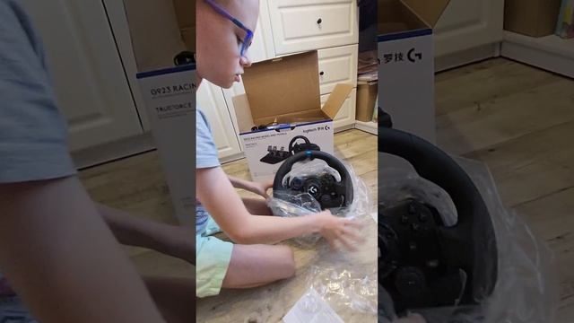 Игровой руль Loagitech G920 @Распоковка смотреть онлайн