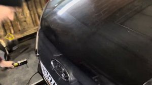 Как отрыть капот Лада гранта