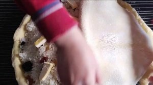 Сладкий белиш с рисом , курагой, черносливом и изюмом.