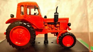 МТЗ-80, трактор из СССР.