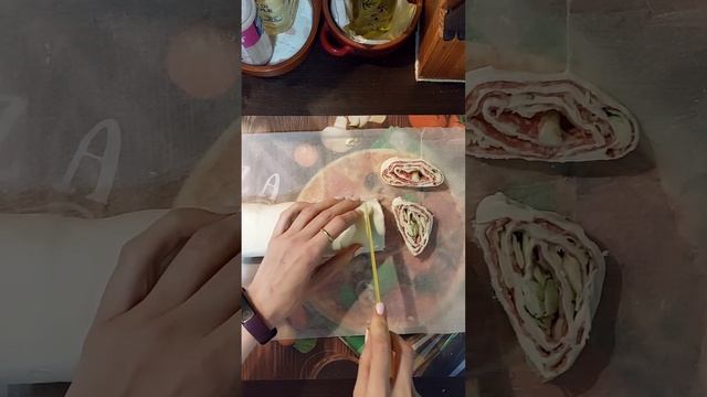 🧆ЗАВИТУШКИ ИЗ СЛОЁНОГО ТЕСТА С САЛЯМИ ,СЫРОМ И ЦУККИН